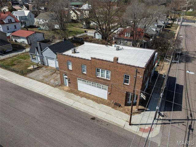 800 W 2nd Street, Washington, MO 63090