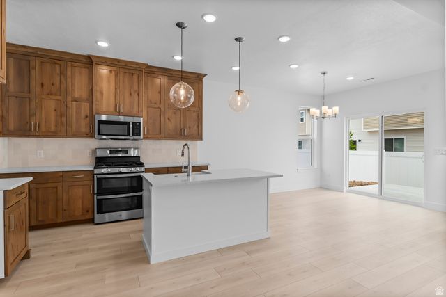 1582 N 2300 W, Farr West, UT 84404