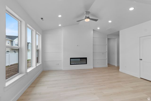 1582 N 2300 W, Farr West, UT 84404