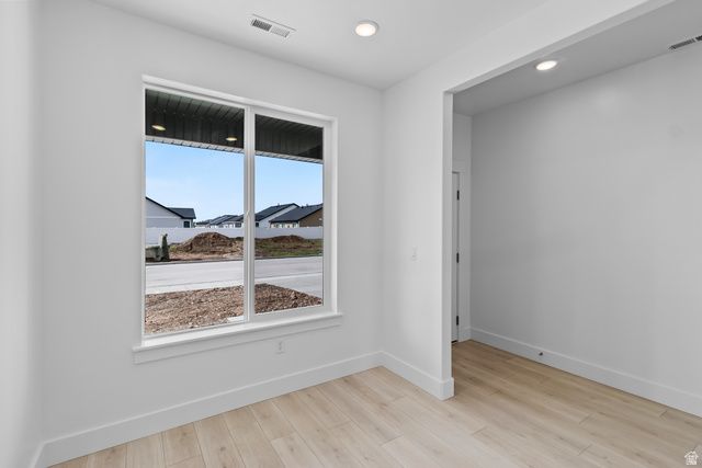 1582 N 2300 W, Farr West, UT 84404