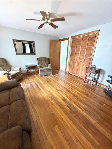 15 Cannon Rock Road, Lynn, MA 01904