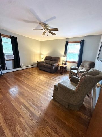 15 Cannon Rock Road, Lynn, MA 01904