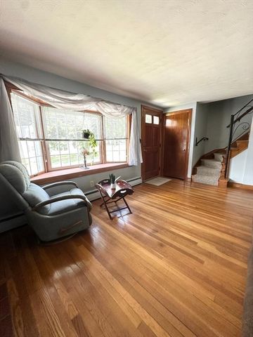 15 Cannon Rock Road, Lynn, MA 01904