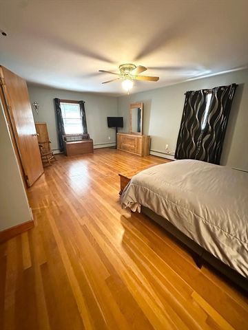 15 Cannon Rock Road, Lynn, MA 01904