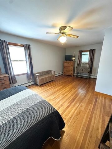 15 Cannon Rock Road, Lynn, MA 01904