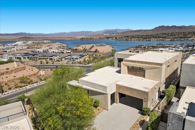 32 Highland Cove Lane, Henderson, NV 89011