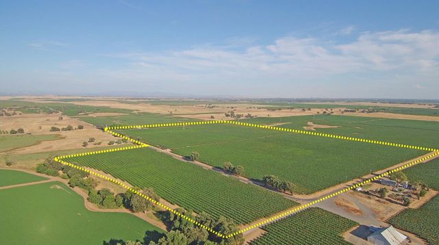 14141 Prouty Rd, Galt, CA 95632