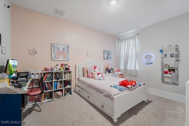 1025 NW 7th PL, Cape Coral, FL 33993