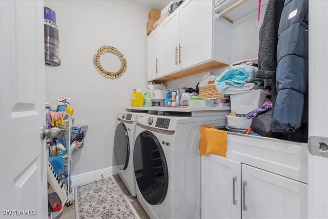 1025 NW 7th PL, Cape Coral, FL 33993