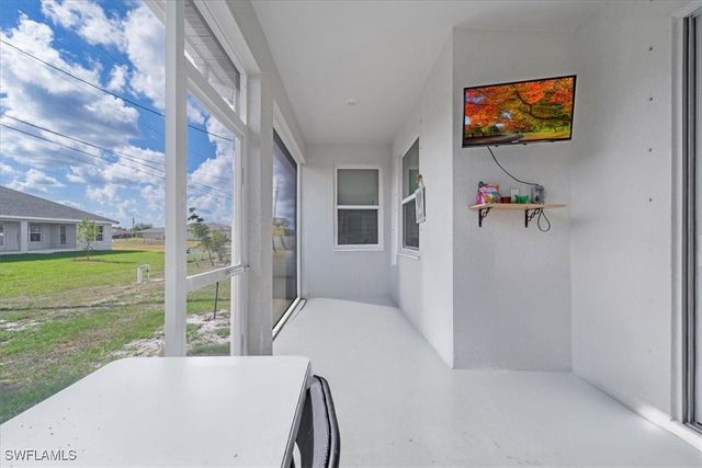 1025 NW 7th PL, Cape Coral, FL 33993