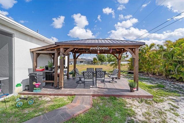 1025 NW 7th PL, Cape Coral, FL 33993