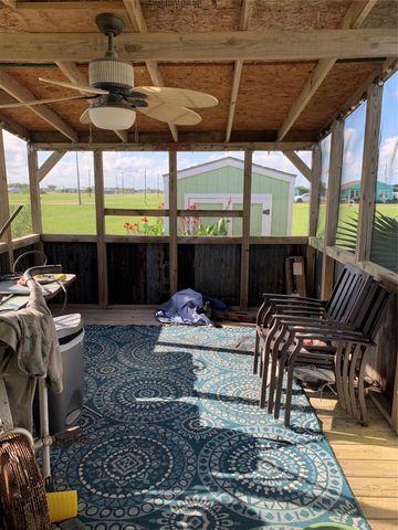 142 Tarpon Drive, Palacios, TX 77465