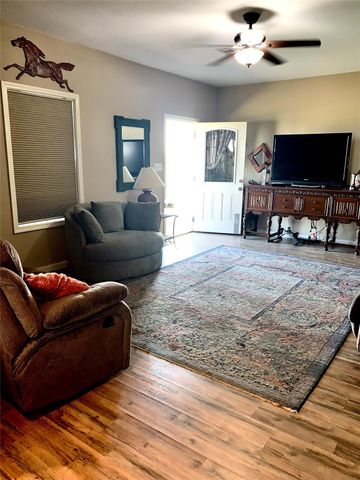 142 Tarpon Drive, Palacios, TX 77465