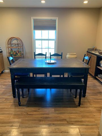 142 Tarpon Drive, Palacios, TX 77465