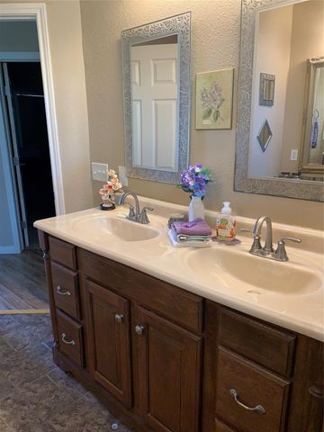 142 Tarpon Drive, Palacios, TX 77465