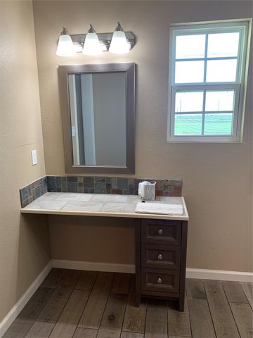 142 Tarpon Drive, Palacios, TX 77465