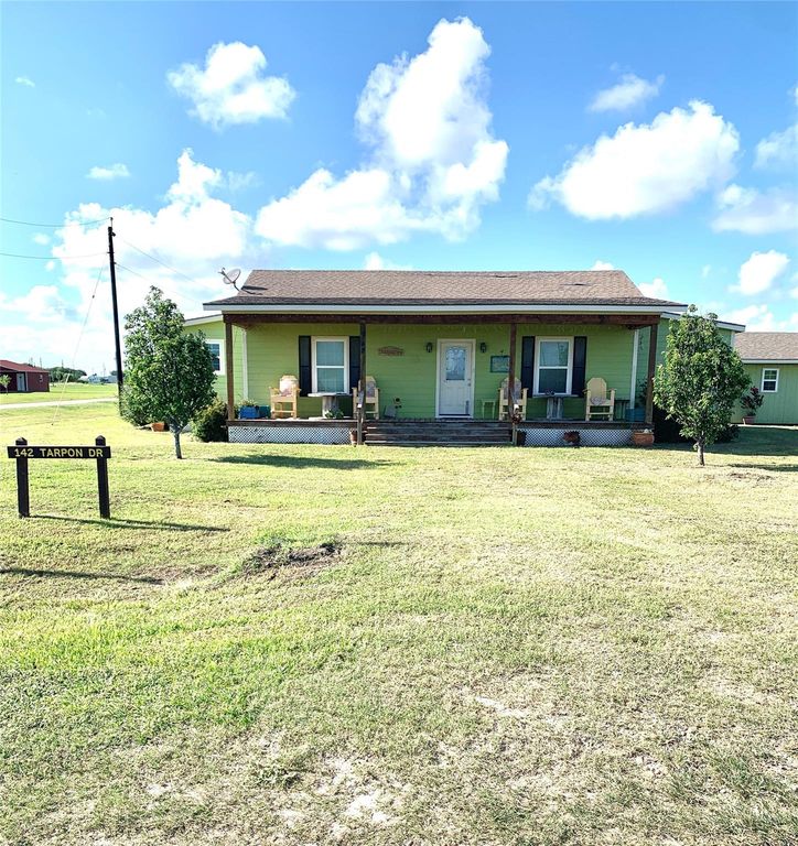 142 Tarpon Drive, Palacios, TX 77465