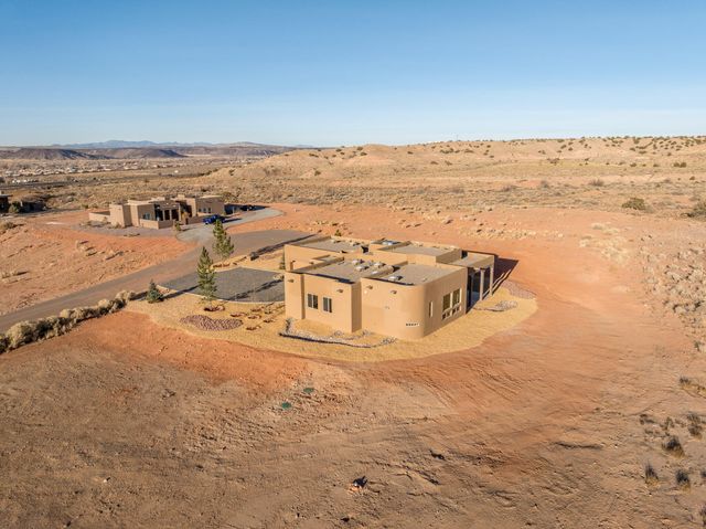 2 Bobcat Court, Placitas, NM 87043