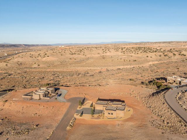 2 Bobcat Court, Placitas, NM 87043