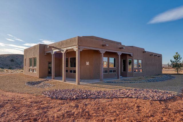 2 Bobcat Court, Placitas, NM 87043