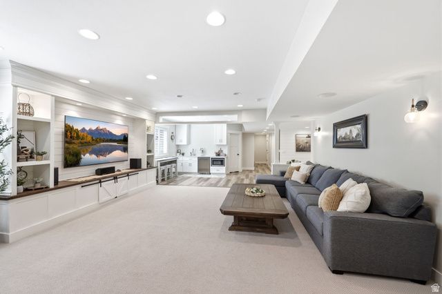 90 N 2975 W, Layton, UT 84041
