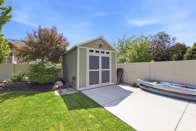 90 N 2975 W, Layton, UT 84041