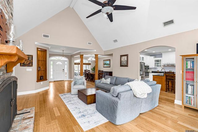 7754 Sligo Rd, St Francisville, LA 70775