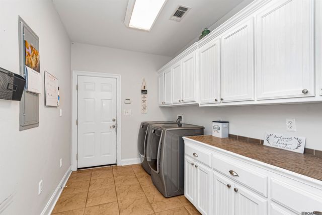 7754 Sligo Rd, St Francisville, LA 70775