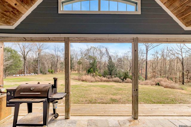 7754 Sligo Rd, St Francisville, LA 70775