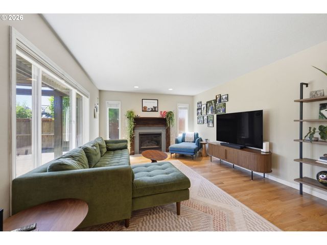 3266 SAINT CROIX St, Eugene, OR 97408