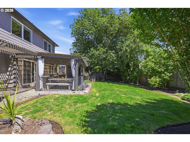 3266 SAINT CROIX St, Eugene, OR 97408