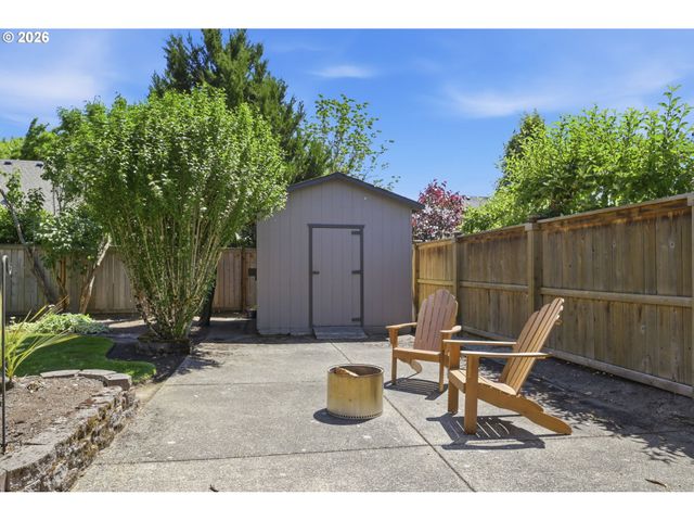 3266 SAINT CROIX St, Eugene, OR 97408
