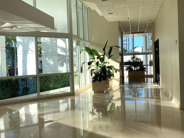 400 N Flagler Drive 1003, West Palm Beach, FL 33401