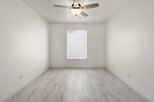 413 Holly Court SE, Rio Rancho, NM 87124