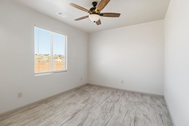 413 Holly Court SE, Rio Rancho, NM 87124