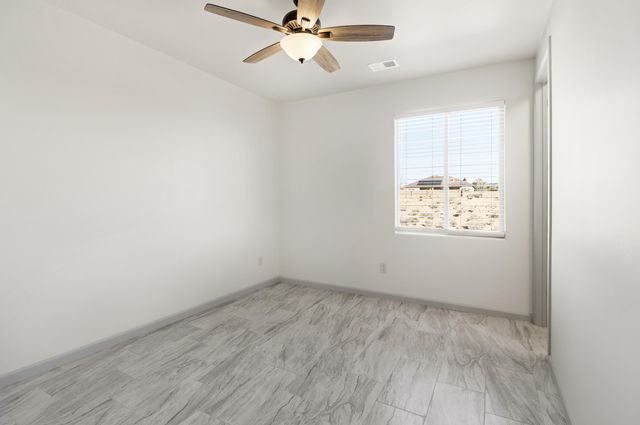 413 Holly Court SE, Rio Rancho, NM 87124