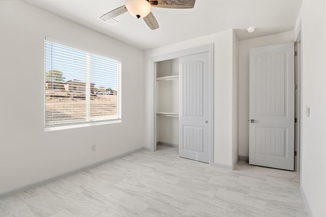 413 Holly Court SE, Rio Rancho, NM 87124