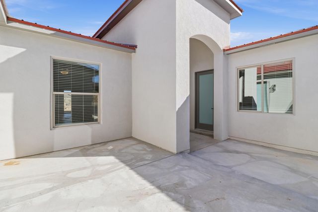 413 Holly Court SE, Rio Rancho, NM 87124