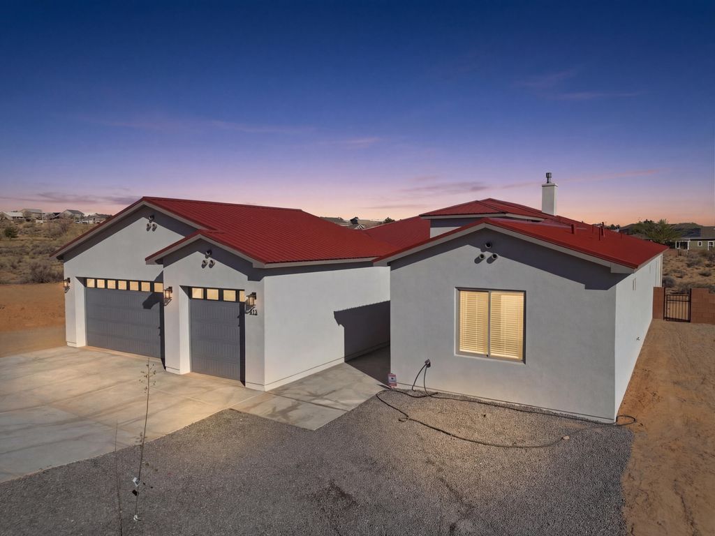 413 Holly Court SE, Rio Rancho, NM 87124