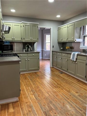 308 Etowah Drive, Cartersville, GA 30120