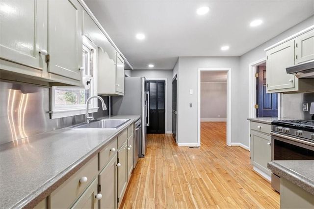 308 Etowah Drive, Cartersville, GA 30120