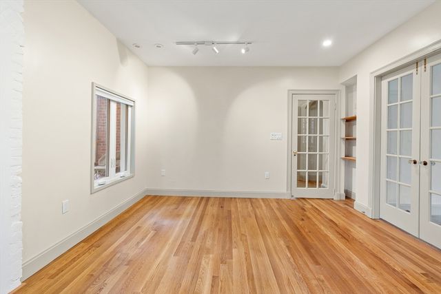 316 Russett Road, Brookline, MA 02467