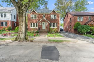 316 Russett Road, Brookline, MA 02467