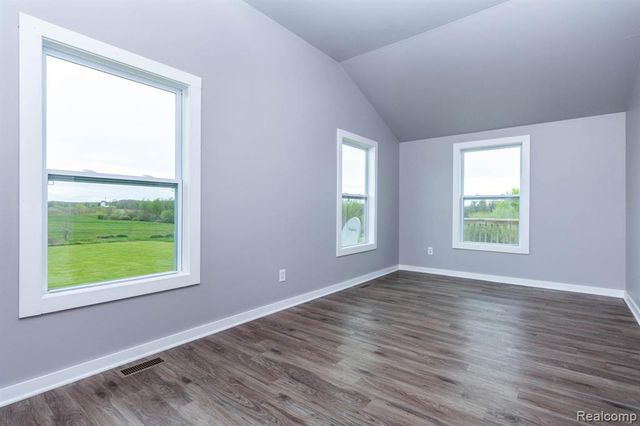 1545 N Van Dyke Road, Imlay City, MI 48444