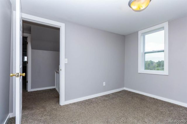 1545 N Van Dyke Road, Imlay City, MI 48444