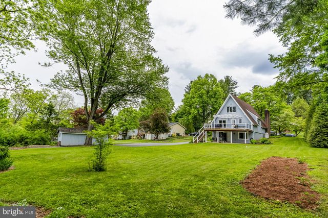 30 PINE CREST DR, Denver, PA 17517