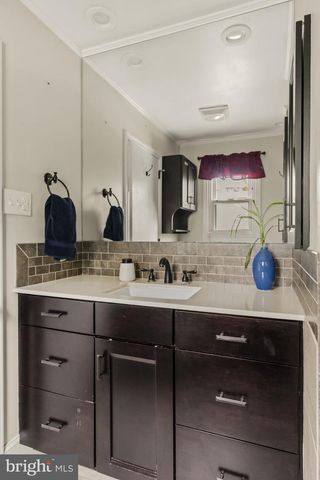 30 PINE CREST DR, Denver, PA 17517