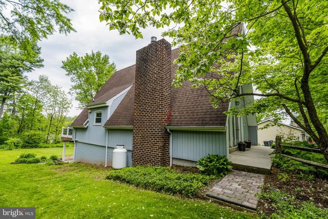 30 PINE CREST DR, Denver, PA 17517