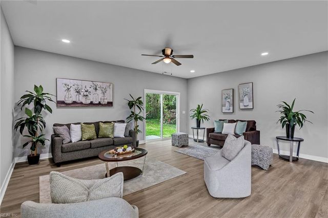 123 N 4th ST, Suffolk, VA 23434