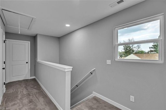 123 N 4th ST, Suffolk, VA 23434